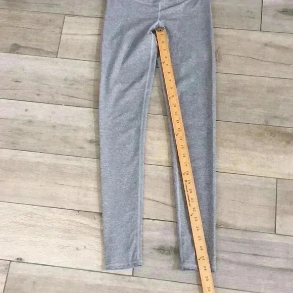 Fabletics full length legging - Picture 2 of 5